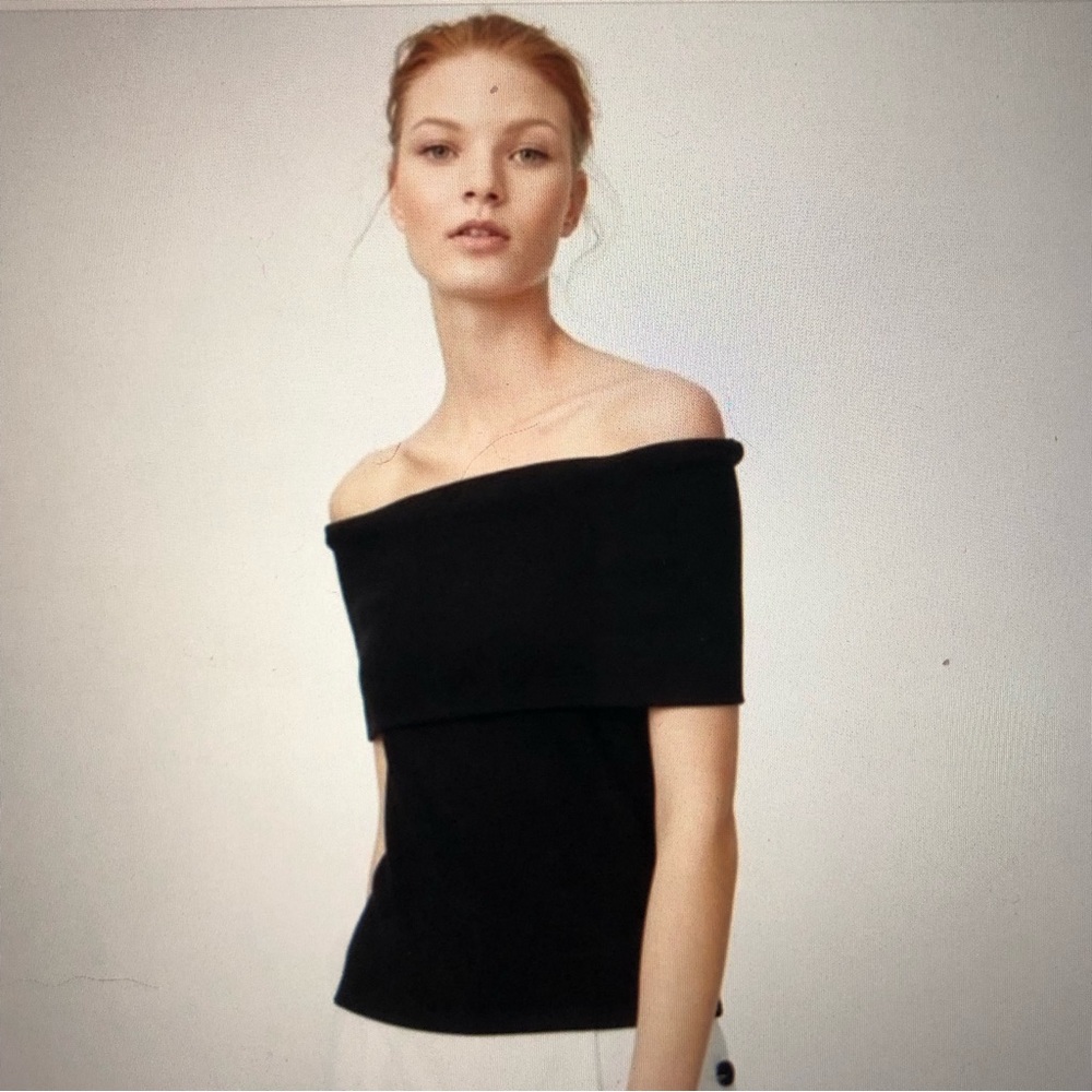 Club Monaco Off-the-Shoulder Black Top sz XS